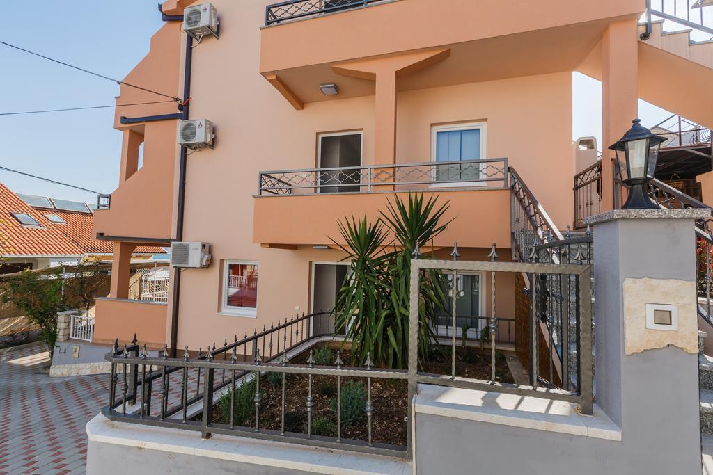Apartments Viljac Trogir Luaran gambar