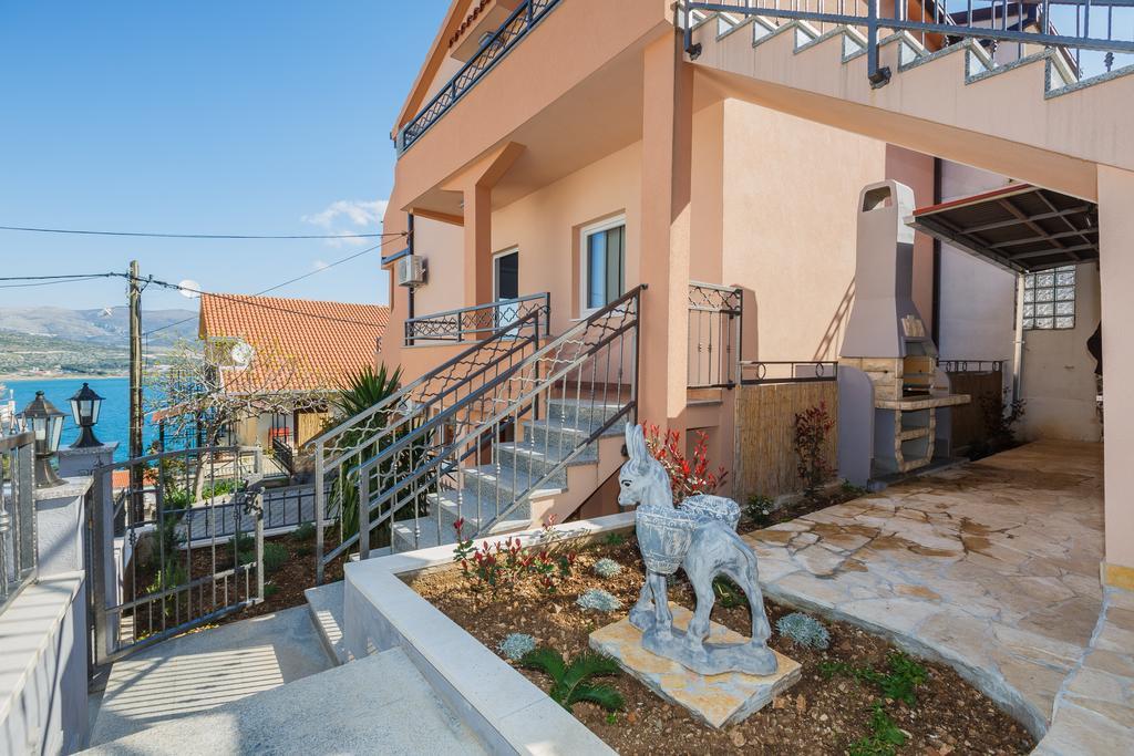 Apartments Viljac Trogir Luaran gambar